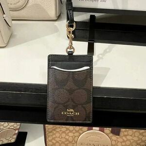 COACH ID LANYARD IN SIGNATURE CANVAS 63274 IMAA8